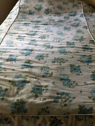 Vintage Blue Print Summer Weight Bedspread Full - Size Seersucker?