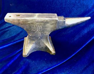 Vintage Patented Peter Wright Anvil 2