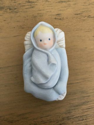 Avon Heavenly Blessings Nativity Jesus In Manger