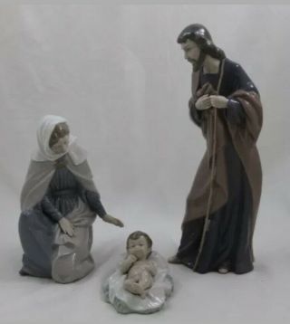 Lladro Nao Holy Family St.  Joseph,  Mary & Jesus 3 Piece Nativity Set 306 307 312