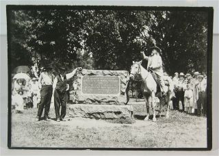 1912 Buffalo Bills Wild West Photograph Of Bill Cody At Pony Express Monument
