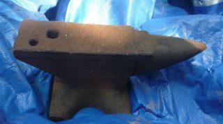Vintage Cast Iron Anvil,  50 Pounds 14.  5” Long Surface Wow