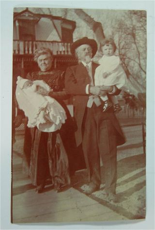 1913 Buffalo Bills Wild West Family Photo Of Bill Cody & Wife With Grandchildren