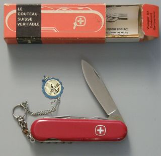 3 VICTORINOX 1 WENGER: 4 SWISS KNIVES pre - 1991 NIB,  2 OUTDOORSMAN,  MAUSER by VIC 11