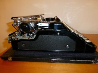 1938 German typewriter 2