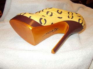 Just The Right Shoe Wine Caddy By Raine Brown Yellow Rare 4