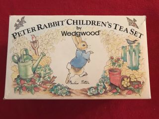 Vtg 1980s Peter Rabbit Childrens Tea Set By Wedgewood Beatrix Potter Four Piece