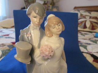 Lladro Bride Groom Couple Wedding Bell Figurine Statue Cake Topper 5