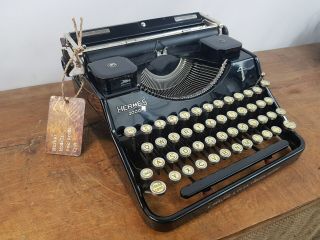 Collectible Typewriter Hermes 2000 - No Risk With