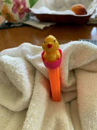 Rare Vintage Baby Chick Pez With No Hat & No Feet