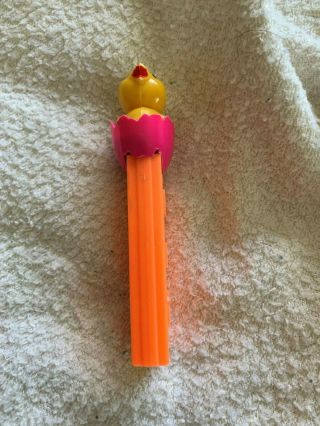 RARE VINTAGE BABY CHICK PEZ WITH NO HAT & NO FEET 7