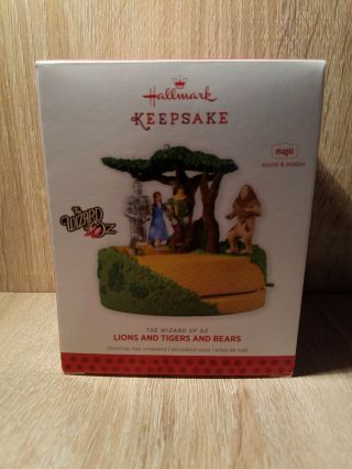 Hallmark 2013 Wizard Of Oz Ornament: Lions And Tigers And Bears Sound And Motion