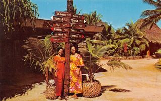 Q22 - 9058,  Polynesian Cultural Center,  Laie,  Oahu,  Hawaii. ,  Postcard.