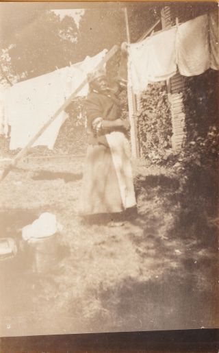 Rppc Former Slave Woman – Aunt Milly Hanging Laundry Harriman,  Tn,  1912
