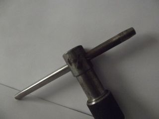 VINTAGE L S STARRETT CO NO 93B T HANDLE TAP WRENCH 7/32 