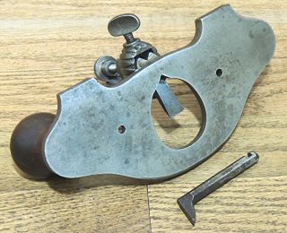1901 STANLEY No.  71 1/2 ROUTER PLANE - ANTIQUE HAND TOOL 2