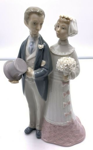 Lladro Figurine Bride And Groom 4808