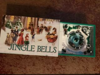 MR.  CHRISTMAS MINIATURE MATCHBOX MELODIES MUSIC BOX JINGLE BELLS 2