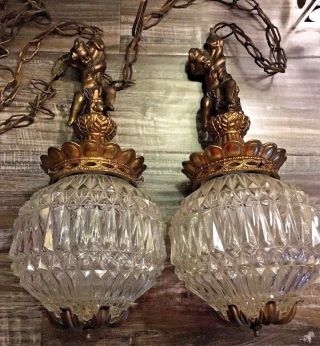 Vintage Mid Century Hollywood Regency Glass Cherub Swag Hang Lamp Lights