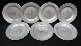 Wilton Armetale Pewter Remington Western Broncos Pattern 7 Dinner Plates 10 - 1/2 "
