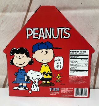 2015 Peanuts Limited Edition Pez Set in Red Dog House Box Set Charlie Brown 2