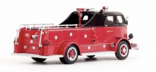 Fire Replicas Chicago Fire Department 1954 Autocar Squad 8 Truck Apparatus 3
