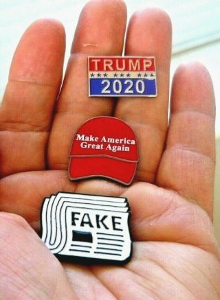3 President Trump Pins - - - " Trump 2020 " - - " Make America Great Again " - - " Fake News "
