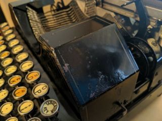 Antique Molle Typewriter 8
