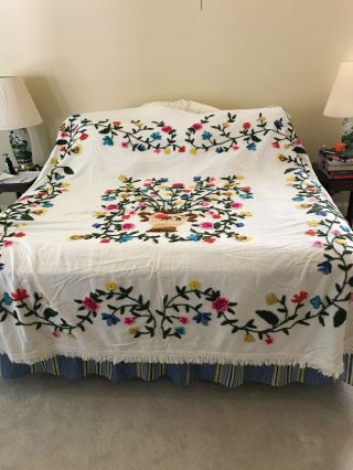 Vintage Tufted Chenille Bright Floral Bedspread With Fringe 100x90