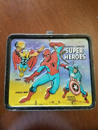 Vintage Marvel Comics Heroes Avengers / Fantastic Four Metal Lunch Box W/t