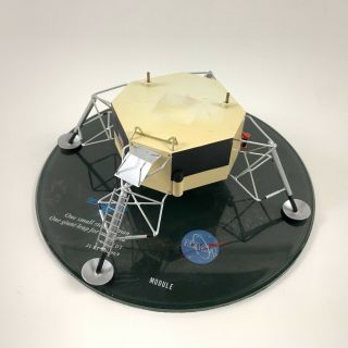 Vintage Grumman LEM (Lunar Excursion Module) Factory Desk Model Topping/Precise 4