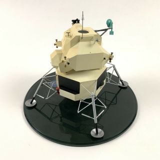 Vintage Grumman LEM (Lunar Excursion Module) Factory Desk Model Topping/Precise 6