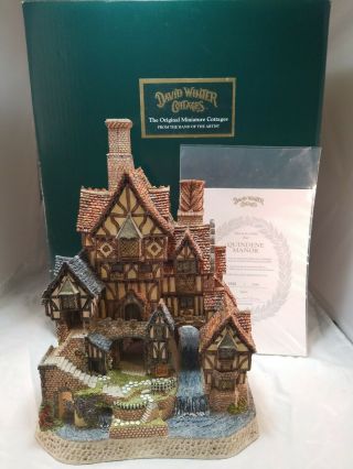 David Winter - Quindene Manor - Signed - Numbered - Le - With And Box