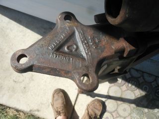Vintage Columbian post vice antique blacksmith tool 6 1/4 inch jaw 2