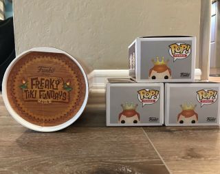 FUNKO FUNDAYS 2019 BOX OF FUN 3 LIMITED EDITION EXCLUIVE FREDDY FUNKO IN HAND 5