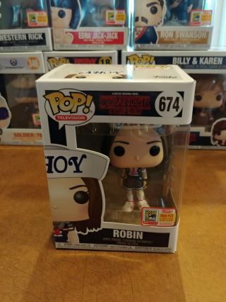 Funko Pop Sdcc 2018 Robin Stranger Things 1800 Limited Edition