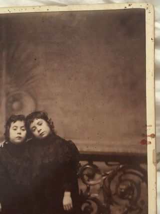 Victorian Cabinet Photograph Young Twin Girls in Mourning Post Mortem Chile Dead 5
