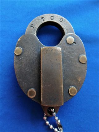vintage antique P T CO keystone railroad lantern baggage padlock lock w key 3