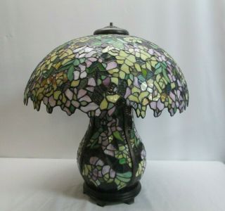 Tiffany Style Stained Glass Lamp Floral Pattern