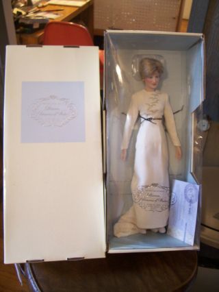 Franklin Porcelain Princess Diana Doll.  W/ Box And