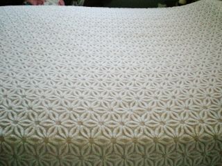 Vintage Chenille Bedspread White Tufting On Pale Peach Background 88 X 100