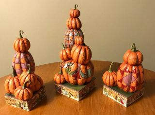 Awesome Jim Shore Set - “pumpkin Piles Bring Us Smiles” Wonderful Collectibles