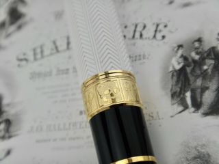   MONTBLANC William Shakespeare 2016 Writers Limited Edition 8700 Fountain Pen 5
