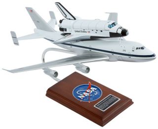Nasa Boeing 747,  Space Shuttle Discovery Desk Display Model 1/144 Mc Airplane