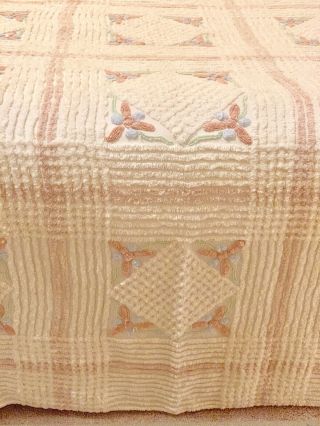Vintage Full Size Cotton Chenille Bedspread Cottage Charm