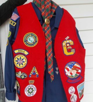 Webelos/cub Scout Uniform,  Patches,  Pins,  Vest,  Tie.  Etc.