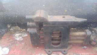 Antique Anvil/vice Combo Thew Stewart Handy Worker.
