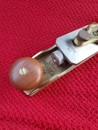 Lie Nielsen No 97 - 1/2 Small Chisel Plane & paperwork.  LOOKS TO BE 4