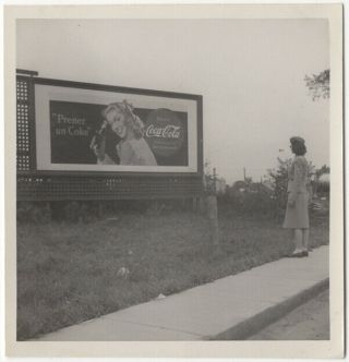 Prenez Un Coke: Faceless Woman With Coca - Cola Billboard,  1940s