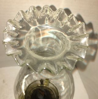 Fine Early AMBER Art Glass Kerosene Oil Lamp Ruffled Shade 4